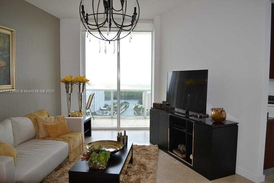 Small Image of 15901 COLLINS AVE #2705, Sunny Isles Beach Number 3