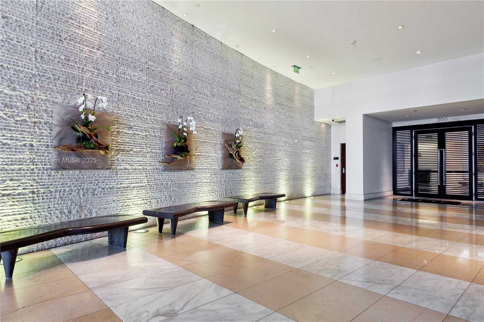 Small Image of 200 BISCAYNE BOULEVARD WAY #4912, Miami Number 24