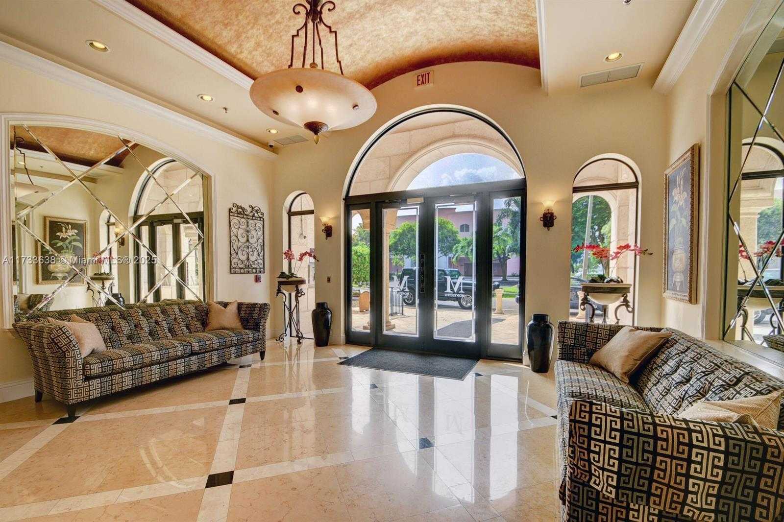 Small Image of West Palm Beach Number 14