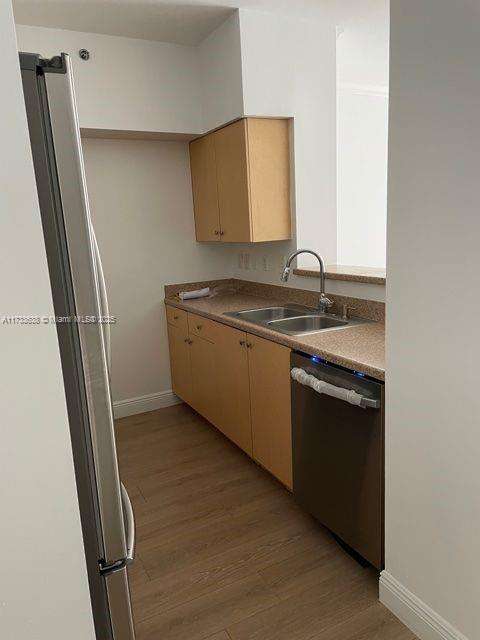 Small Image of West Palm Beach Number 20