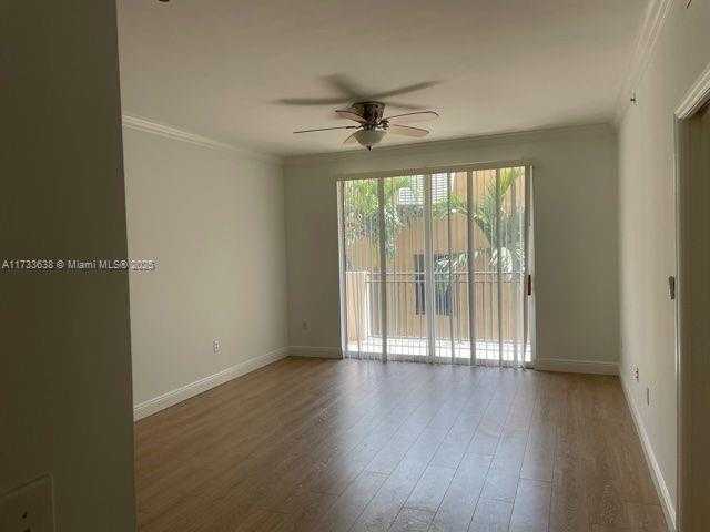 Small Image of West Palm Beach Number 23