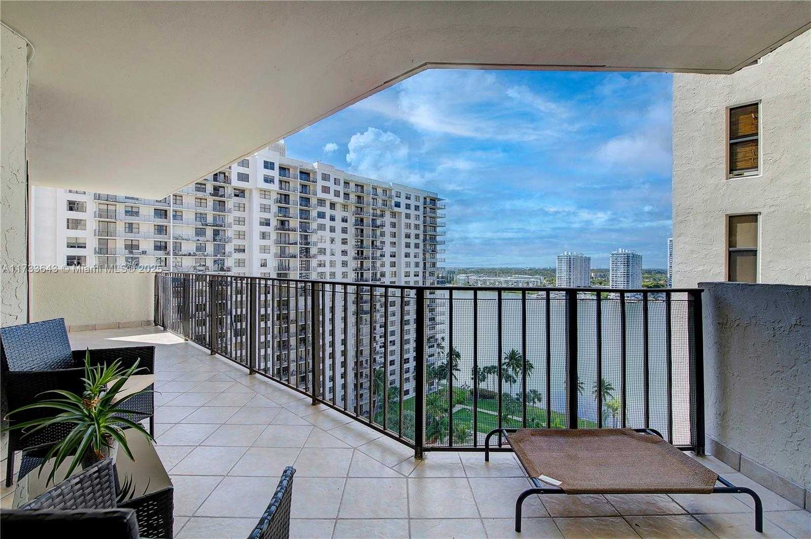Small Image of 18181 NORTH EAST 31ST CT #1509, Aventura Number 12