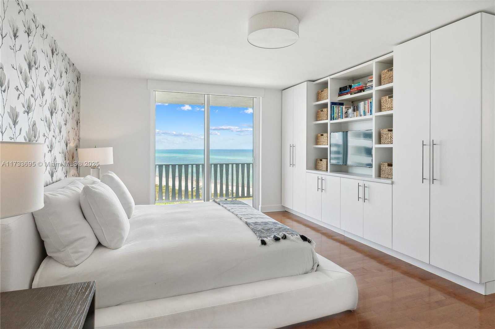 Small Image of 200 OCEAN LANE DR #1007, Key Biscayne Number 4
