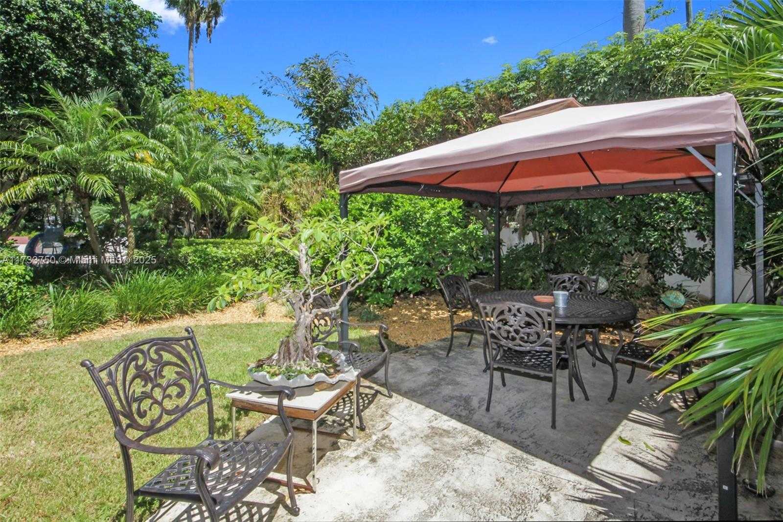 Small Image of 255 WEST 24TH ST #221, Miami Beach Number 18