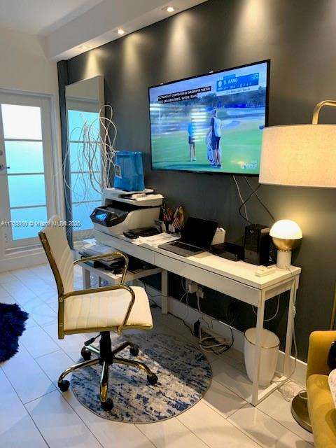 Small Image of 255 WEST 24TH ST #221, Miami Beach Number 4