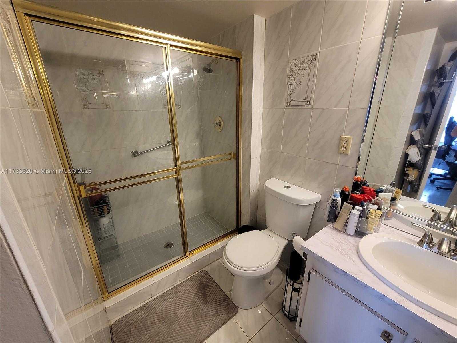 Small Image of 20301 WEST COUNTRY CLUB DR #1124, Aventura Number 15