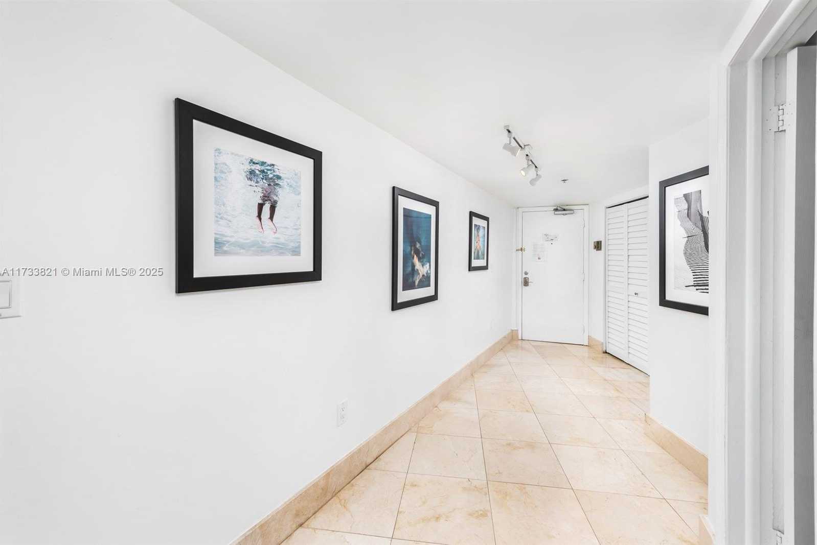 Small Image of 5445 COLLINS AVE #M15, Miami Beach Number 38