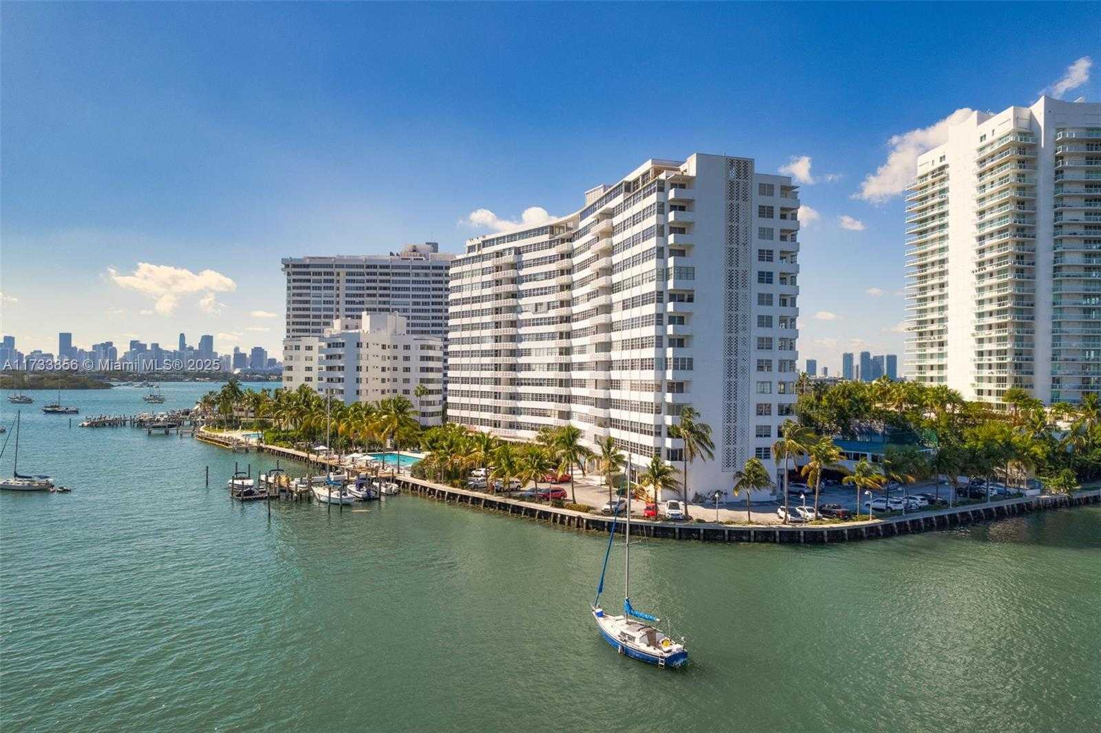 Small Image of 20 ISLAND AVE #501, Miami Beach Number 14