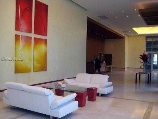 Small Image of 1060 BRICKELL AVE #2809, Miami Number 6