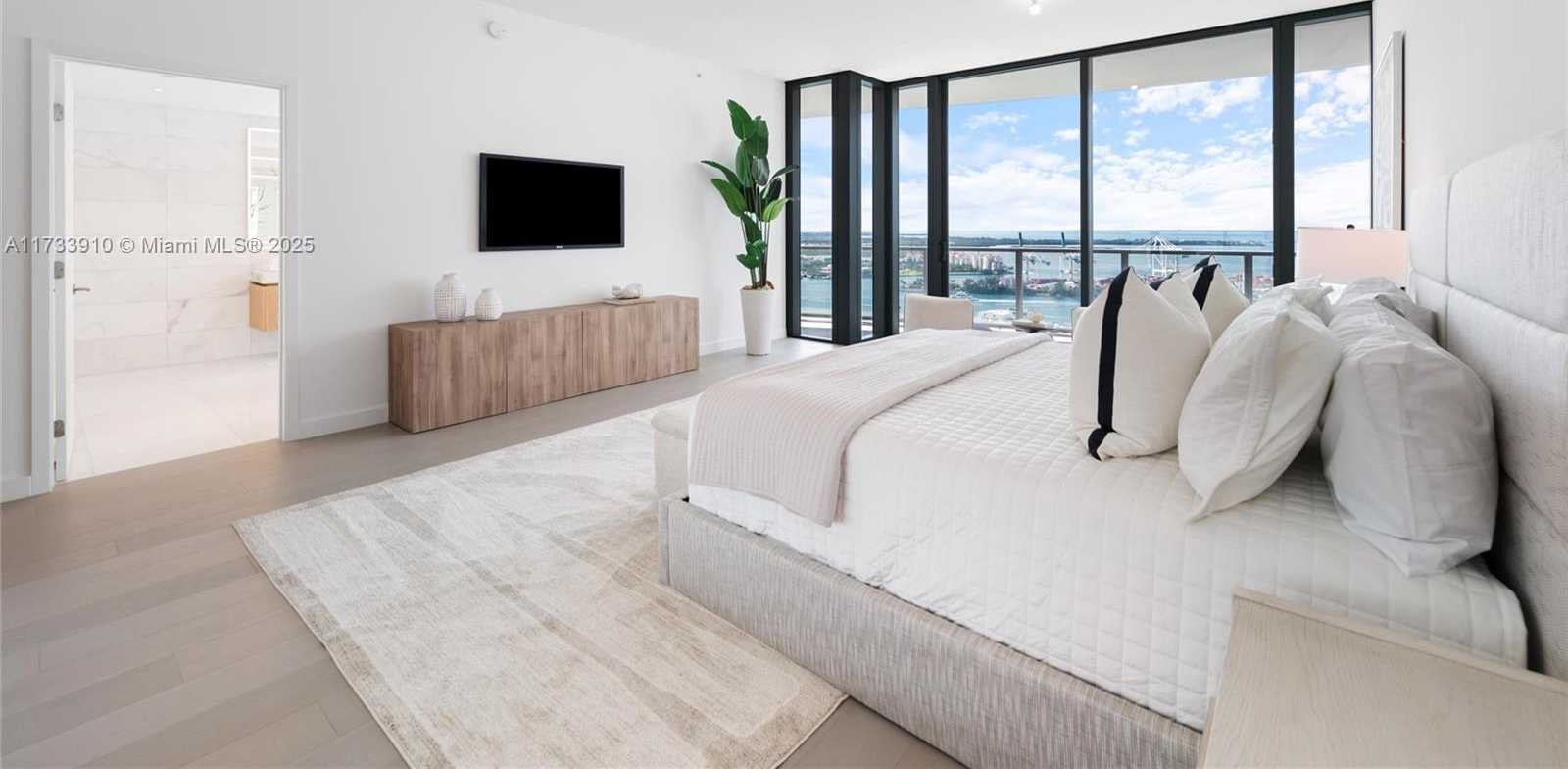 Small Image of 500 ALTON RD #3201, Miami Number 18