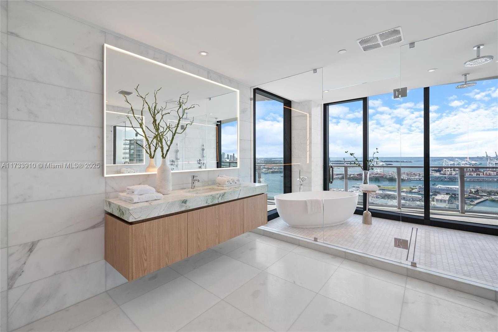 Small Image of 500 ALTON RD #3201, Miami Number 23