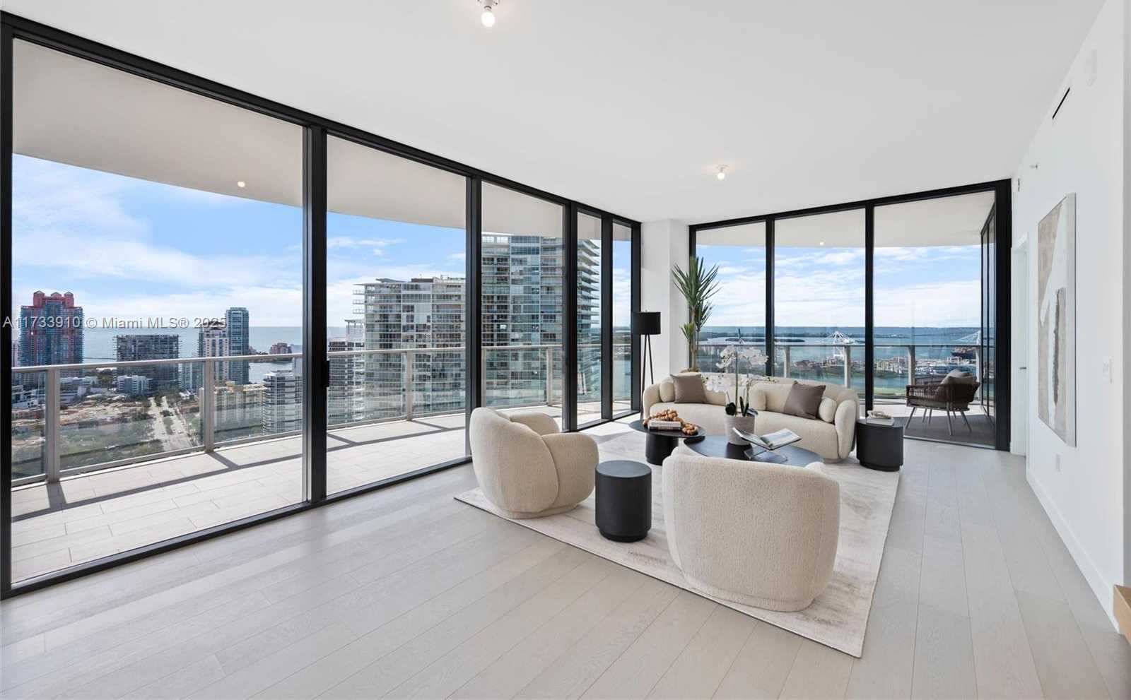 Small Image of 500 ALTON RD #3201, Miami Number 37