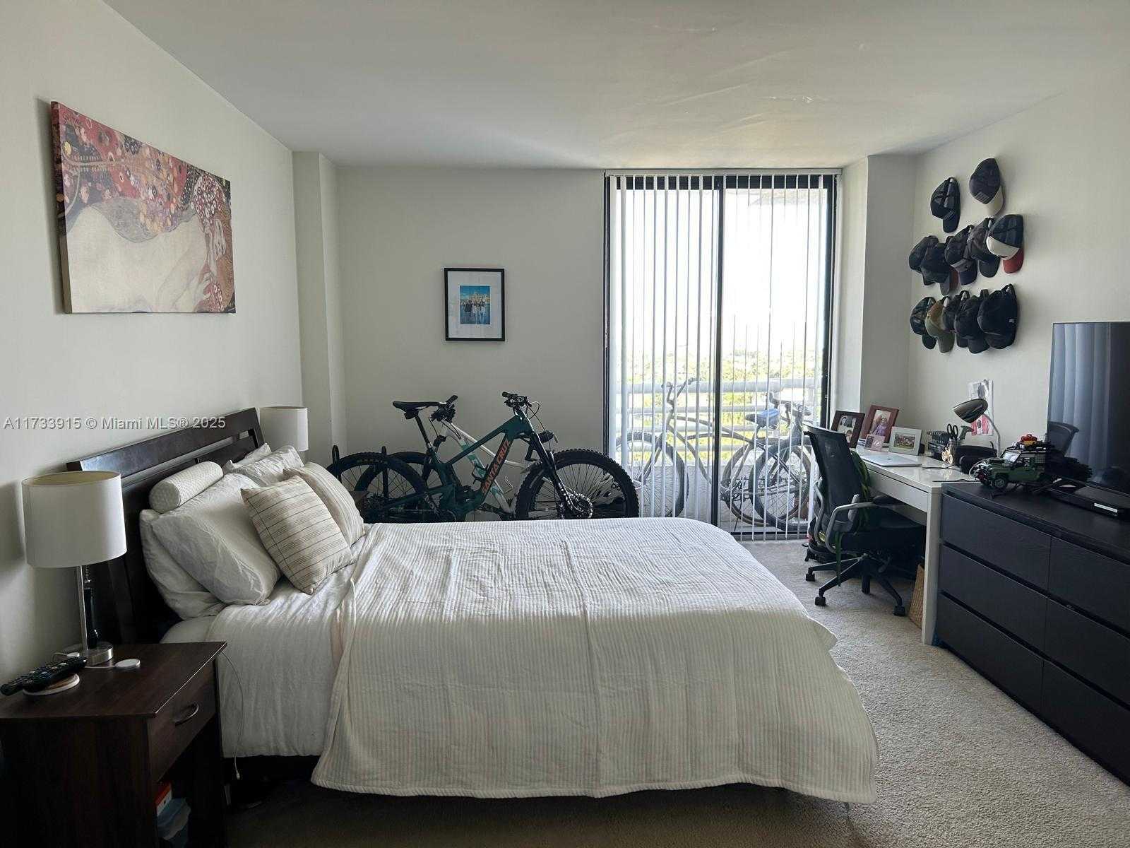 Small Image of 3300 NORTH EAST 192ND ST #1711, Aventura Number 18