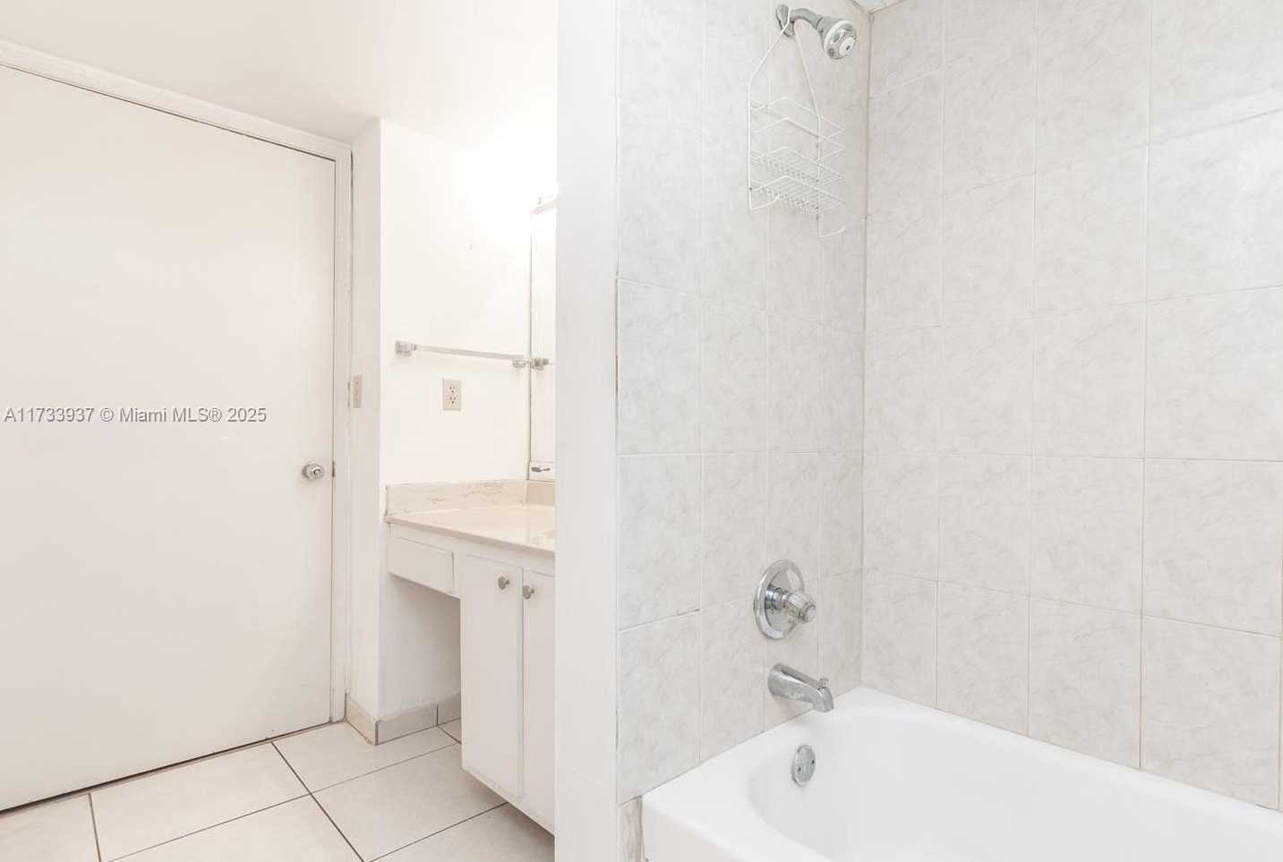 Small Image of 210 174TH ST #915, Sunny Isles Beach Number 13