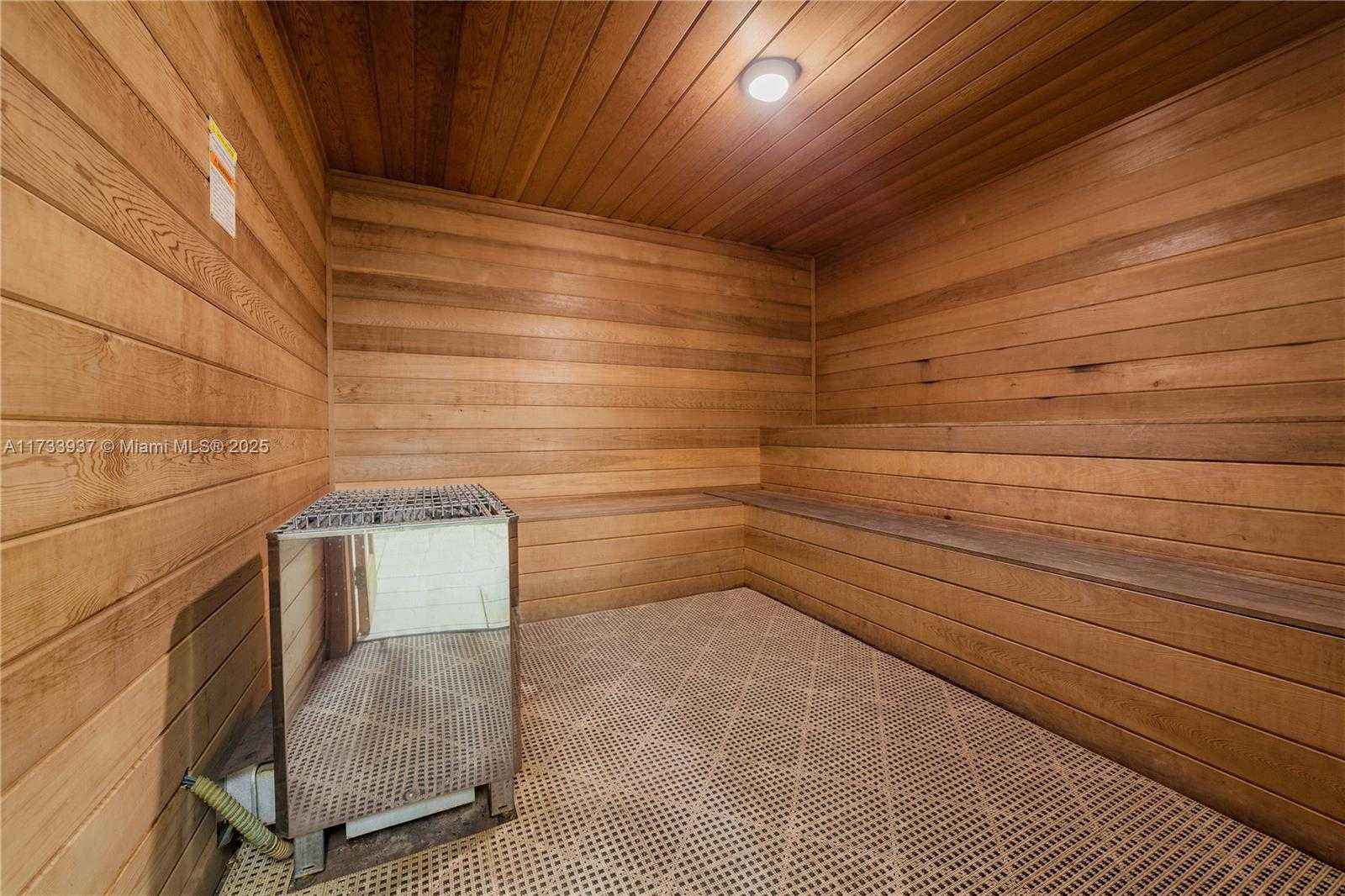Small Image of 210 174TH ST #915, Sunny Isles Beach Number 18