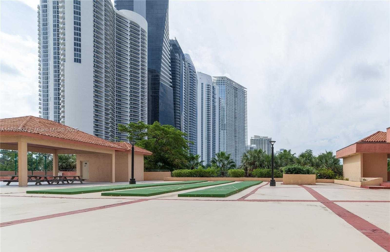 Small Image of 210 174TH ST #915, Sunny Isles Beach Number 19