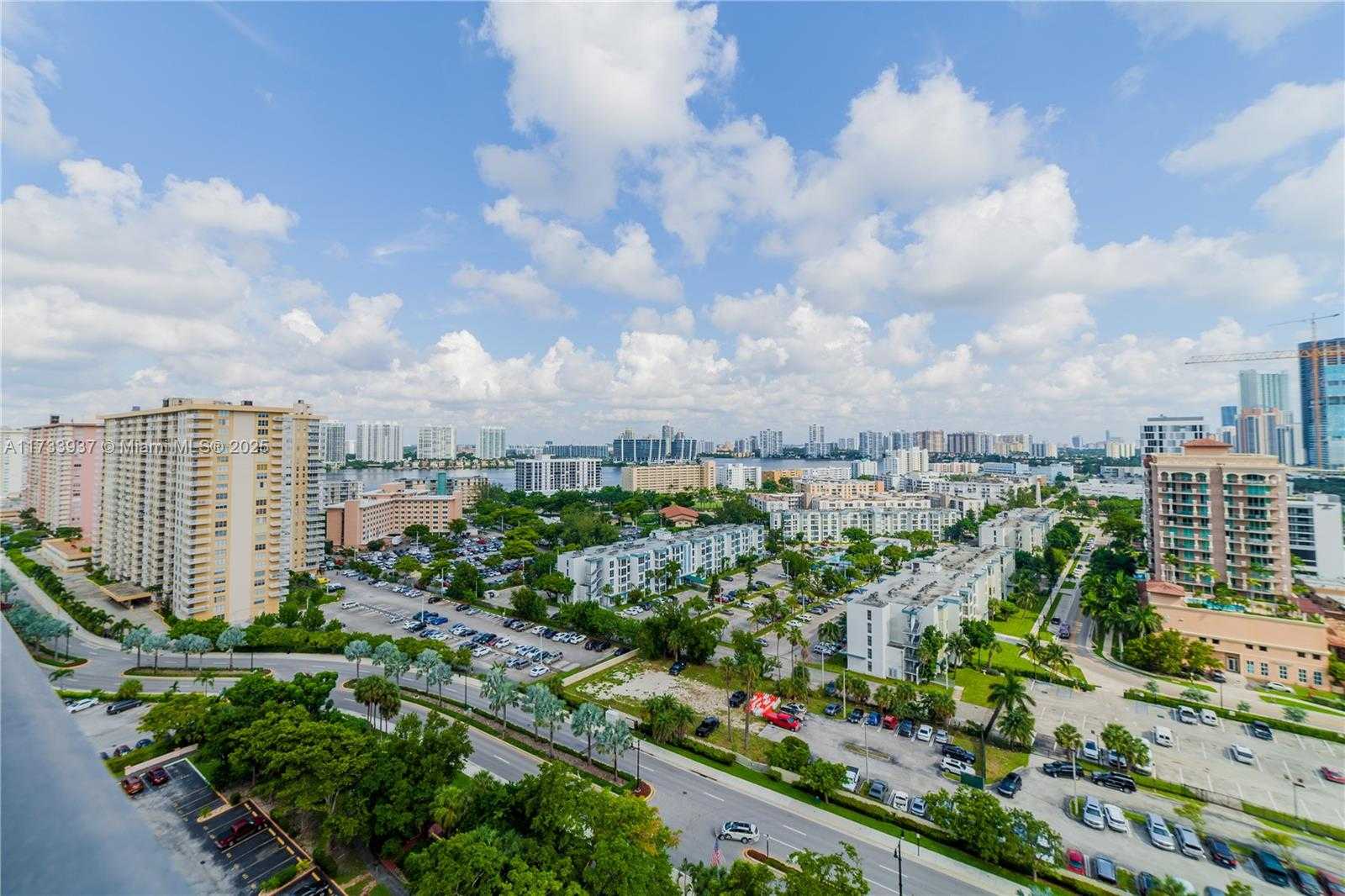 Small Image of 210 174TH ST #915, Sunny Isles Beach Number 22