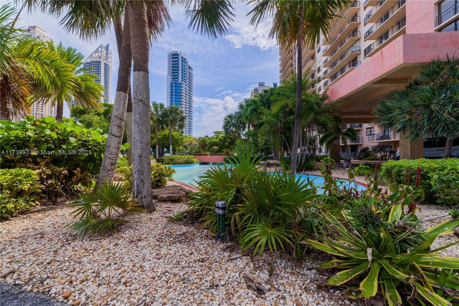 Small Image of 210 174TH ST #915, Sunny Isles Beach Number 23