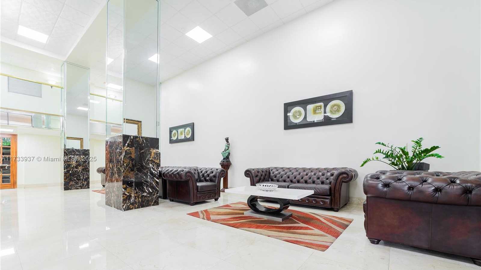 Small Image of 210 174TH ST #915, Sunny Isles Beach Number 3