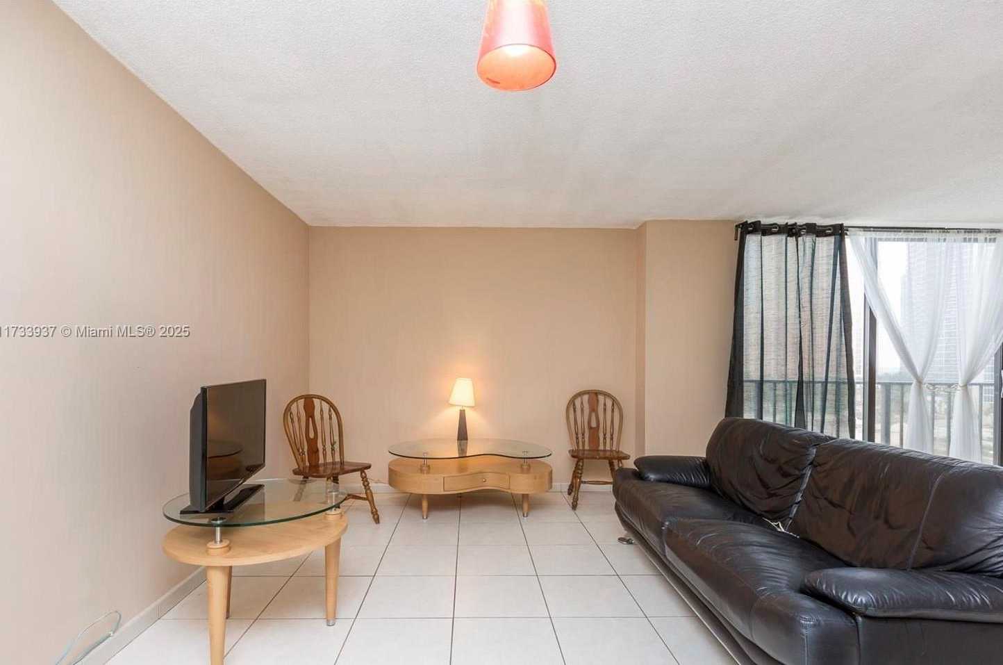 Small Image of 210 174TH ST #915, Sunny Isles Beach Number 5