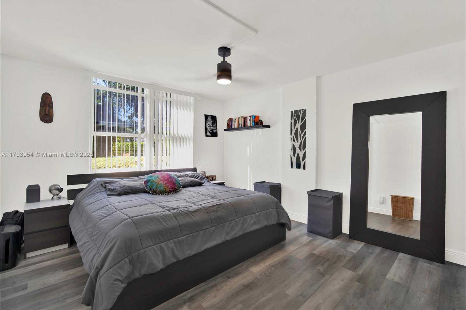 Small Image of 118 ROYAL PARK DR #1B, Oakland Park Number 12