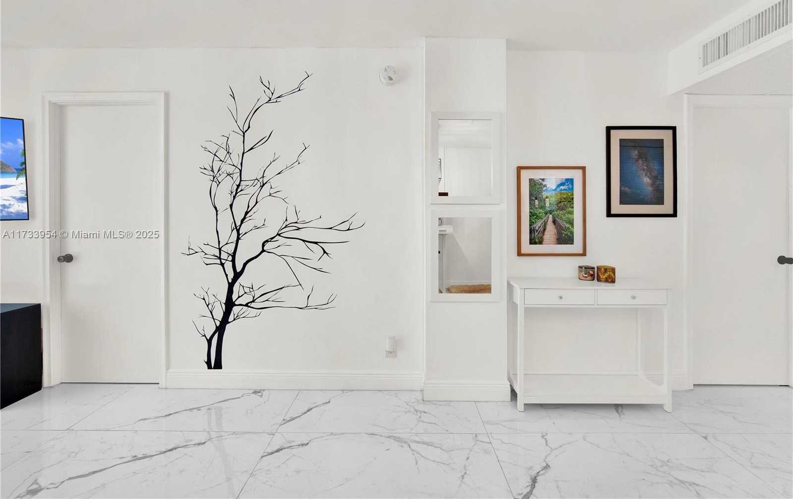 Small Image of 118 ROYAL PARK DR #1B, Oakland Park Number 21
