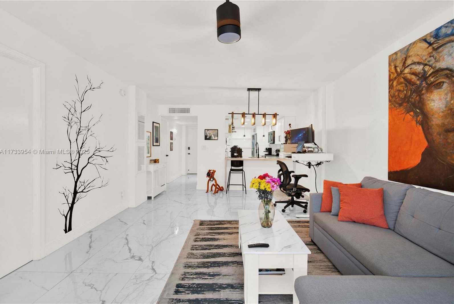 Small Image of 118 ROYAL PARK DR #1B, Oakland Park Number 5