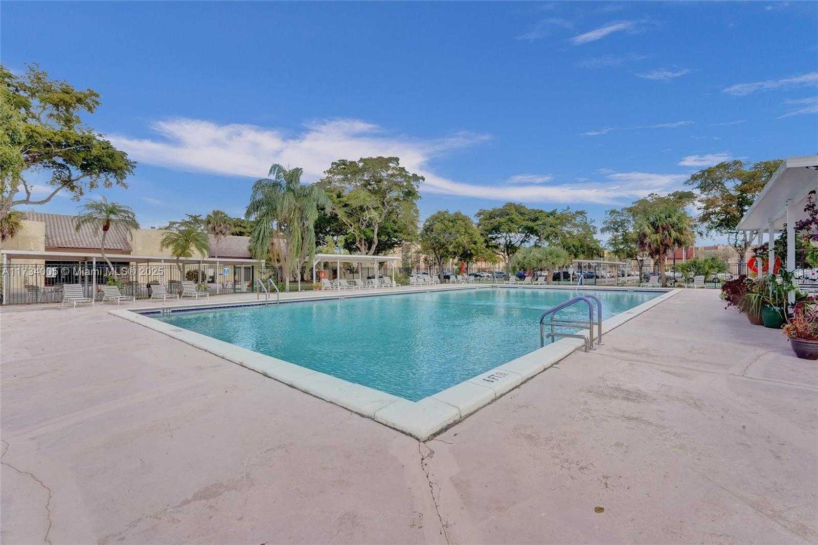 Small Image of 8260 SOUTH WEST 24TH ST #6210, North Lauderdale Number 20