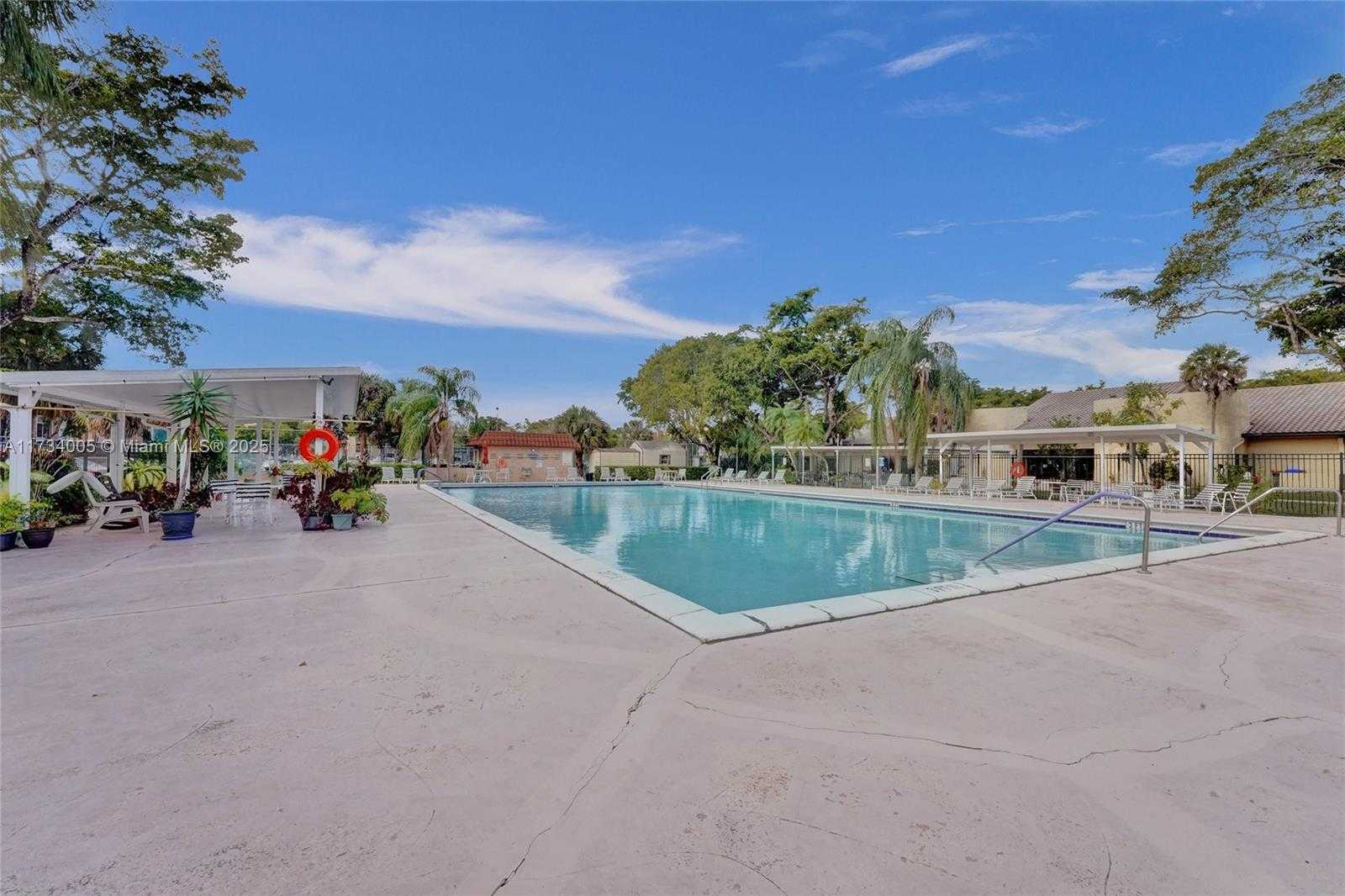 Small Image of 8260 SOUTH WEST 24TH ST #6210, North Lauderdale Number 21