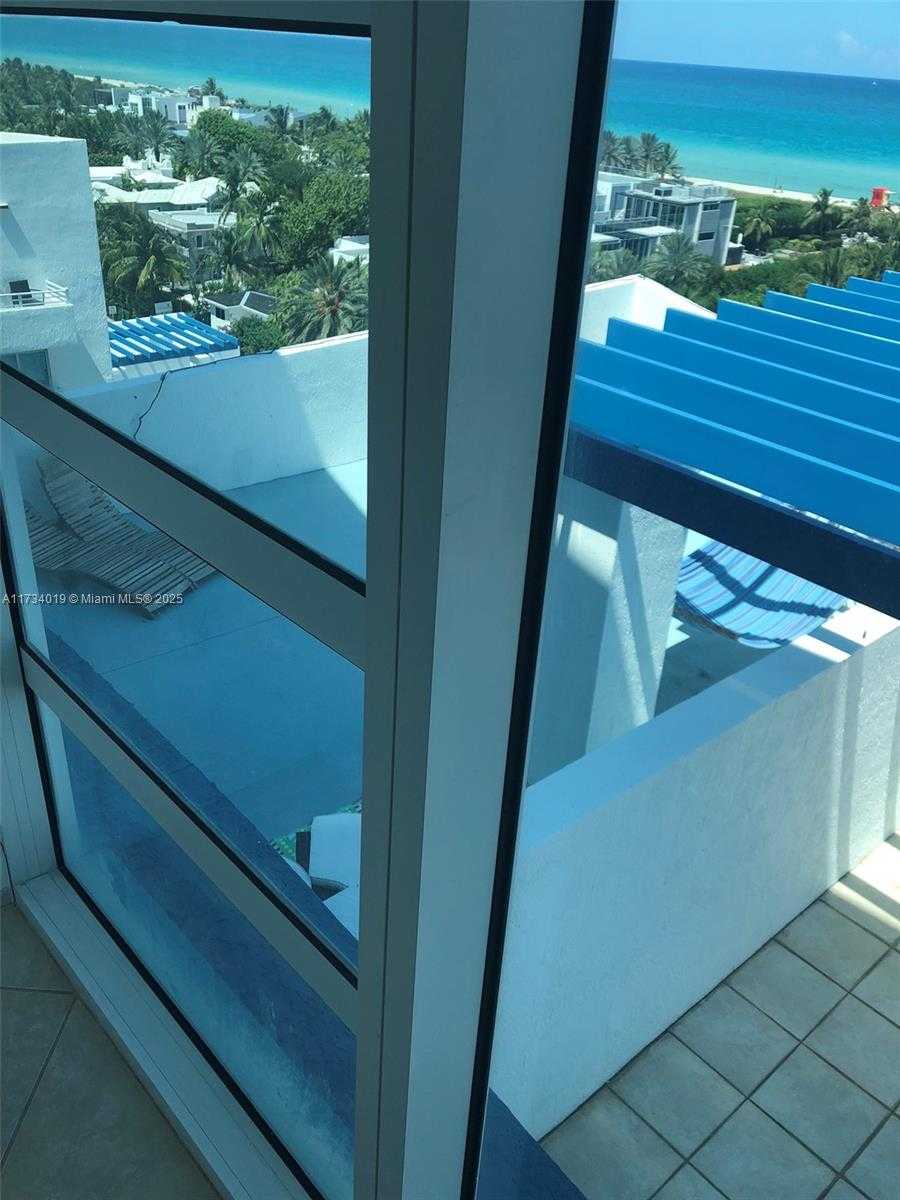 Small Image of 7600 COLLINS AVE #1008, Miami Beach Number 6