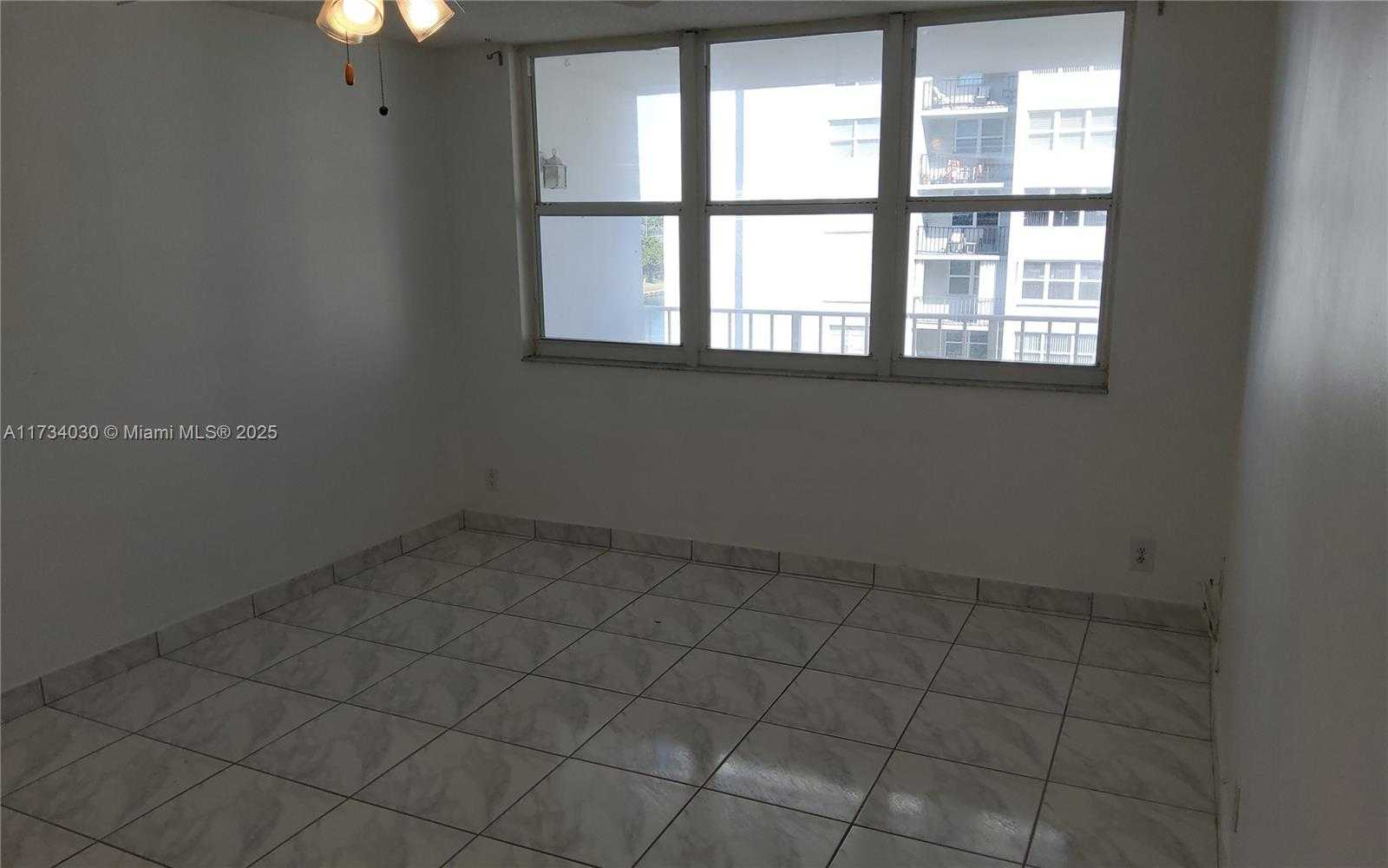 Small Image of 1410 SOUTH OCEAN DR #703, Hollywood Number 7