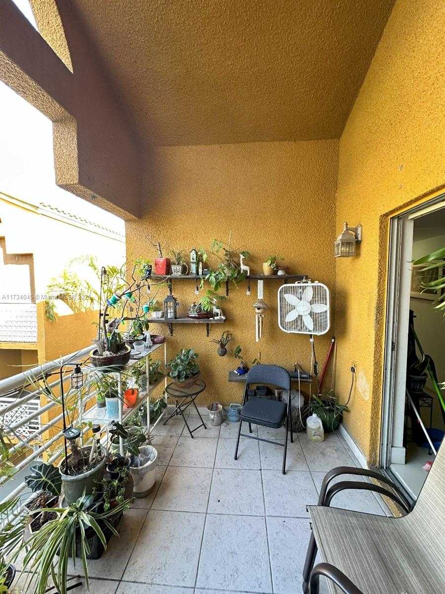 Small Image of 9715 FONTAINEBLEAU BLVD #E307, Miami Number 16