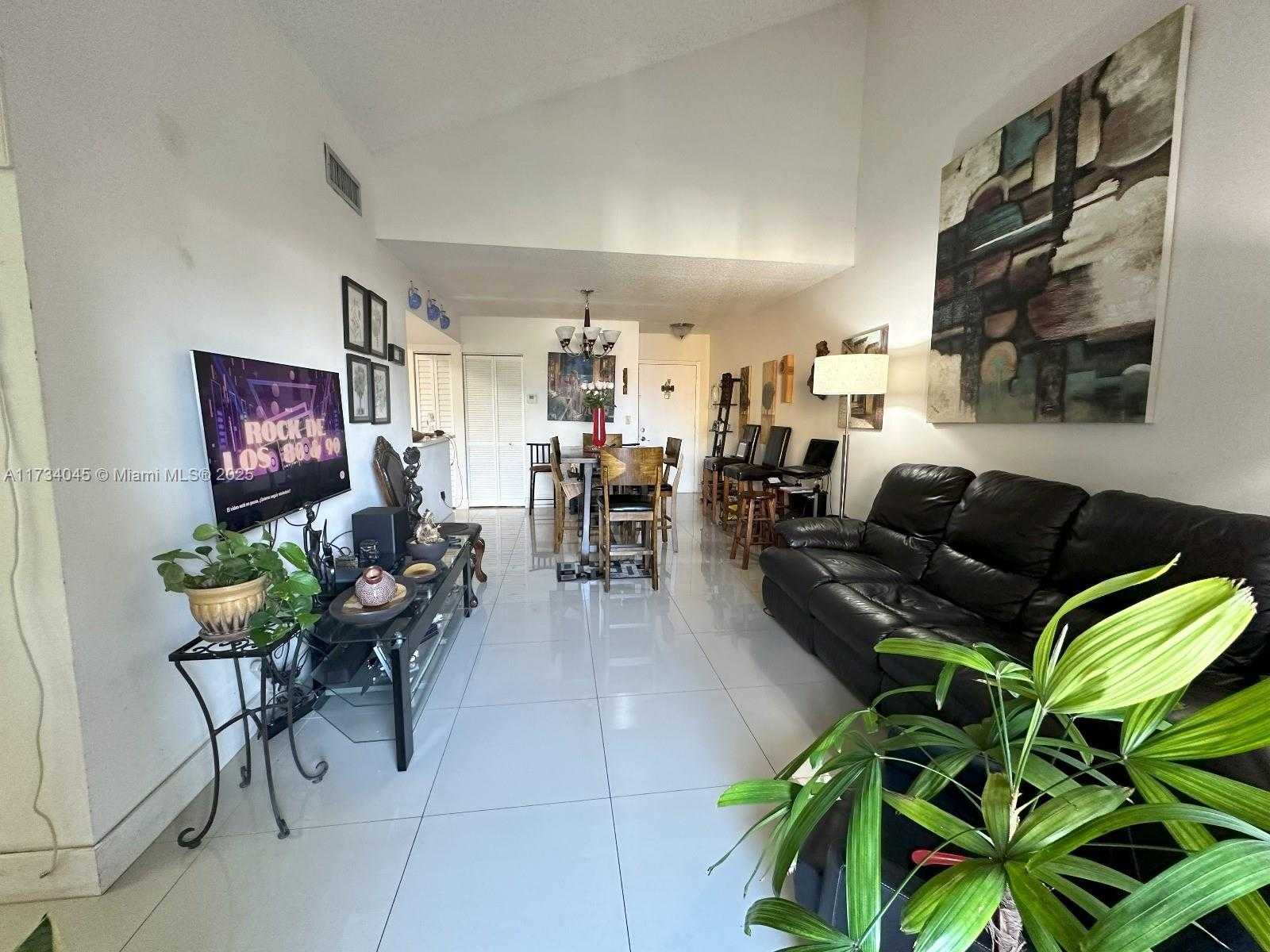 Small Image of 9715 FONTAINEBLEAU BLVD #E307, Miami Number 5