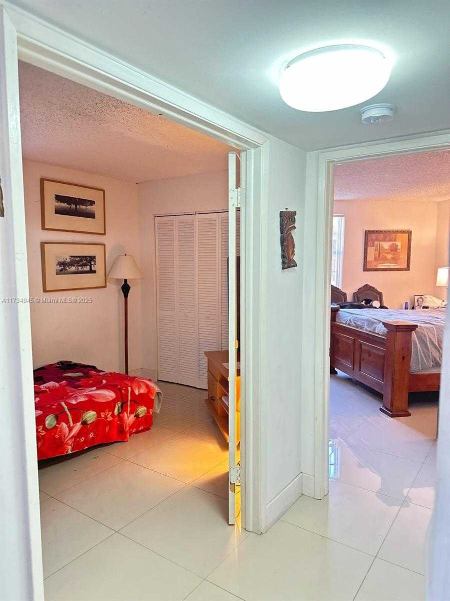 Small Image of 9715 FONTAINEBLEAU BLVD #E307, Miami Number 9
