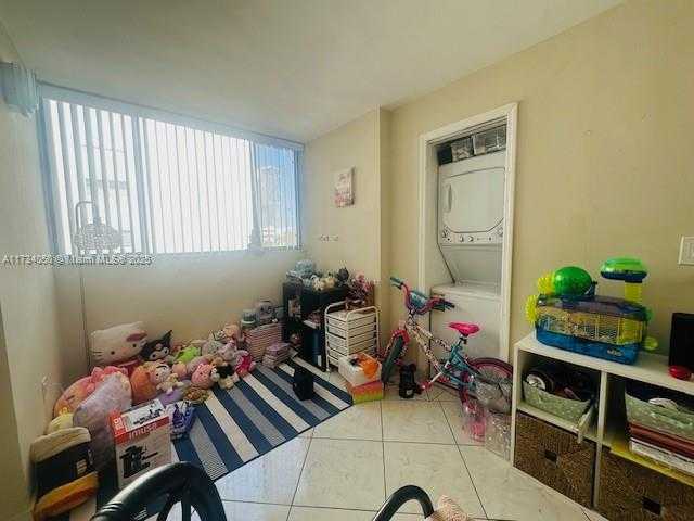 Small Image of 17878 NORTH BAY RD #307, Sunny Isles Beach Number 14
