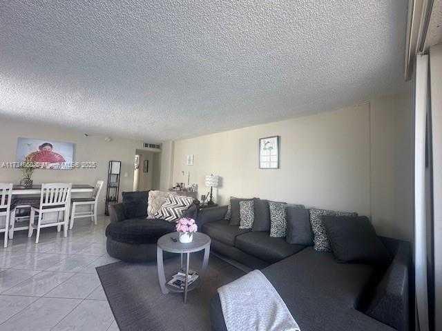 Small Image of 17878 NORTH BAY RD #307, Sunny Isles Beach Number 7