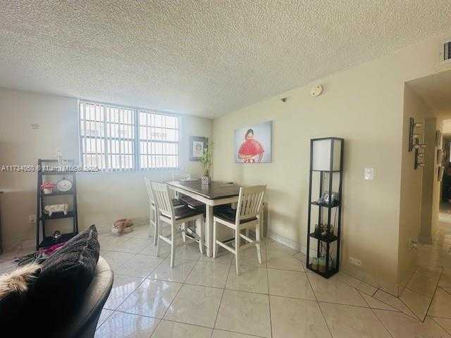 Small Image of 17878 NORTH BAY RD #307, Sunny Isles Beach Number 9