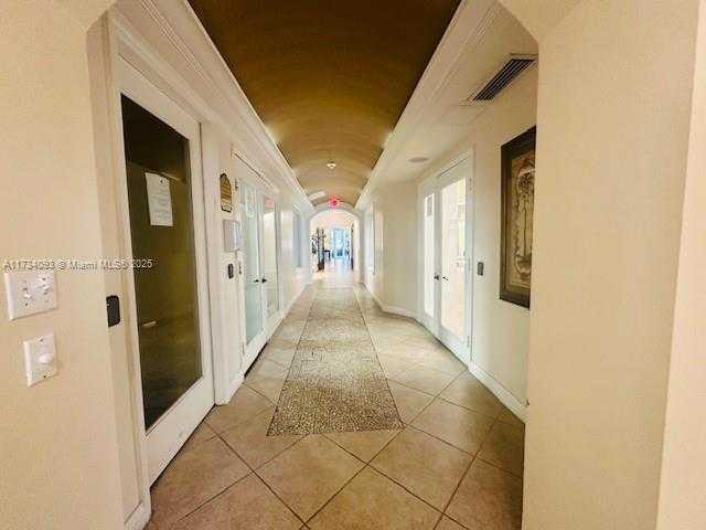 Small Image of Sunny Isles Beach Number 28
