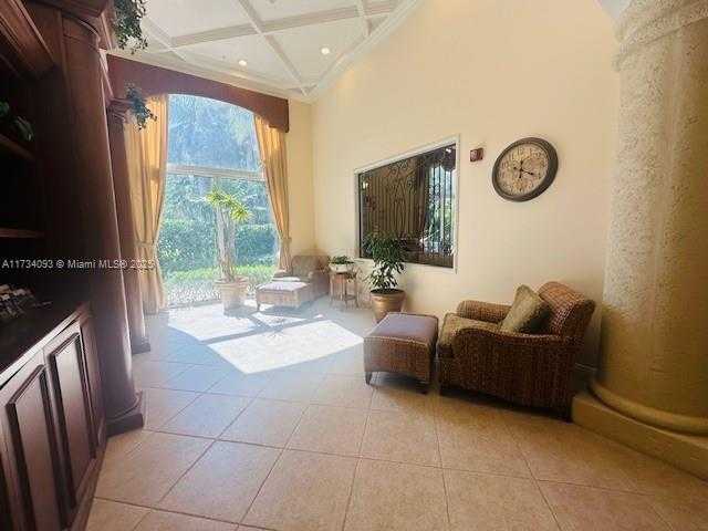Small Image of Sunny Isles Beach Number 37