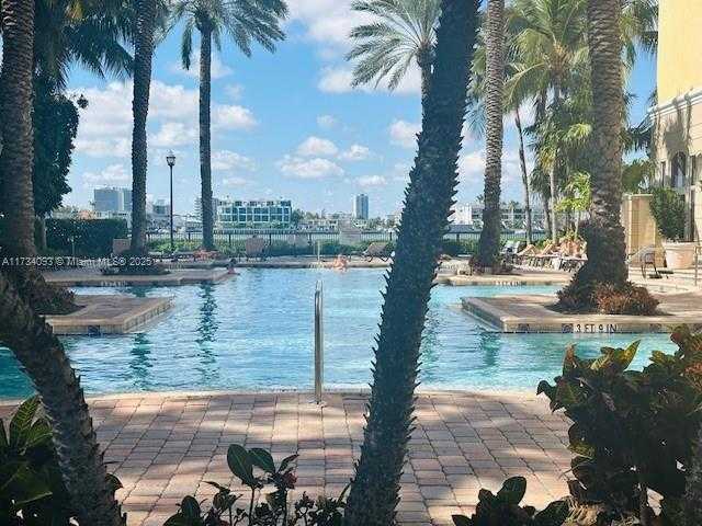 Small Image of Sunny Isles Beach Number 42