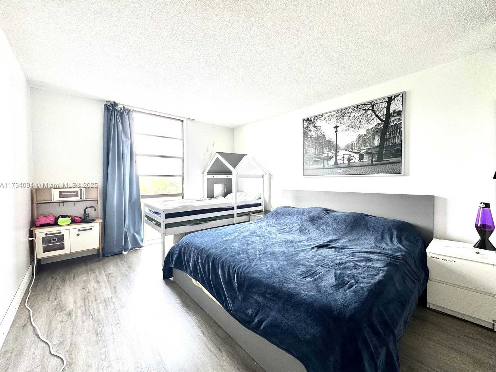 Small Image of 16950 WEST DIXIE HWY #a429, North Miami Beach Number 5