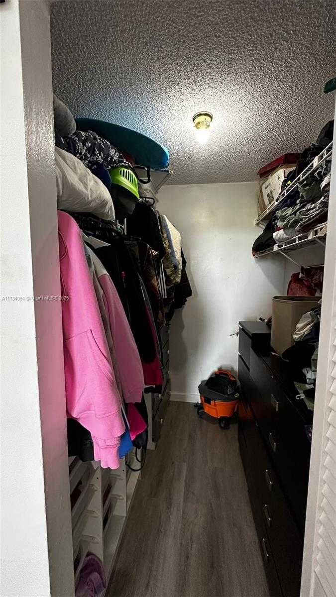 Small Image of 16950 WEST DIXIE HWY #a429, North Miami Beach Number 7