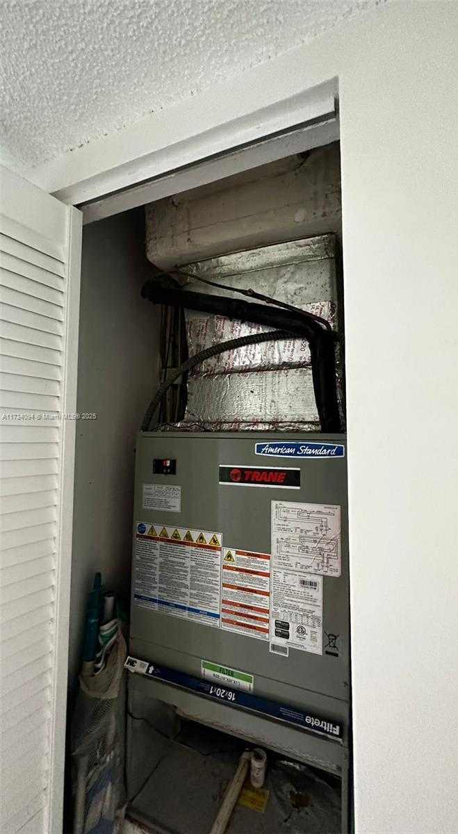 Small Image of 16950 WEST DIXIE HWY #a429, North Miami Beach Number 8