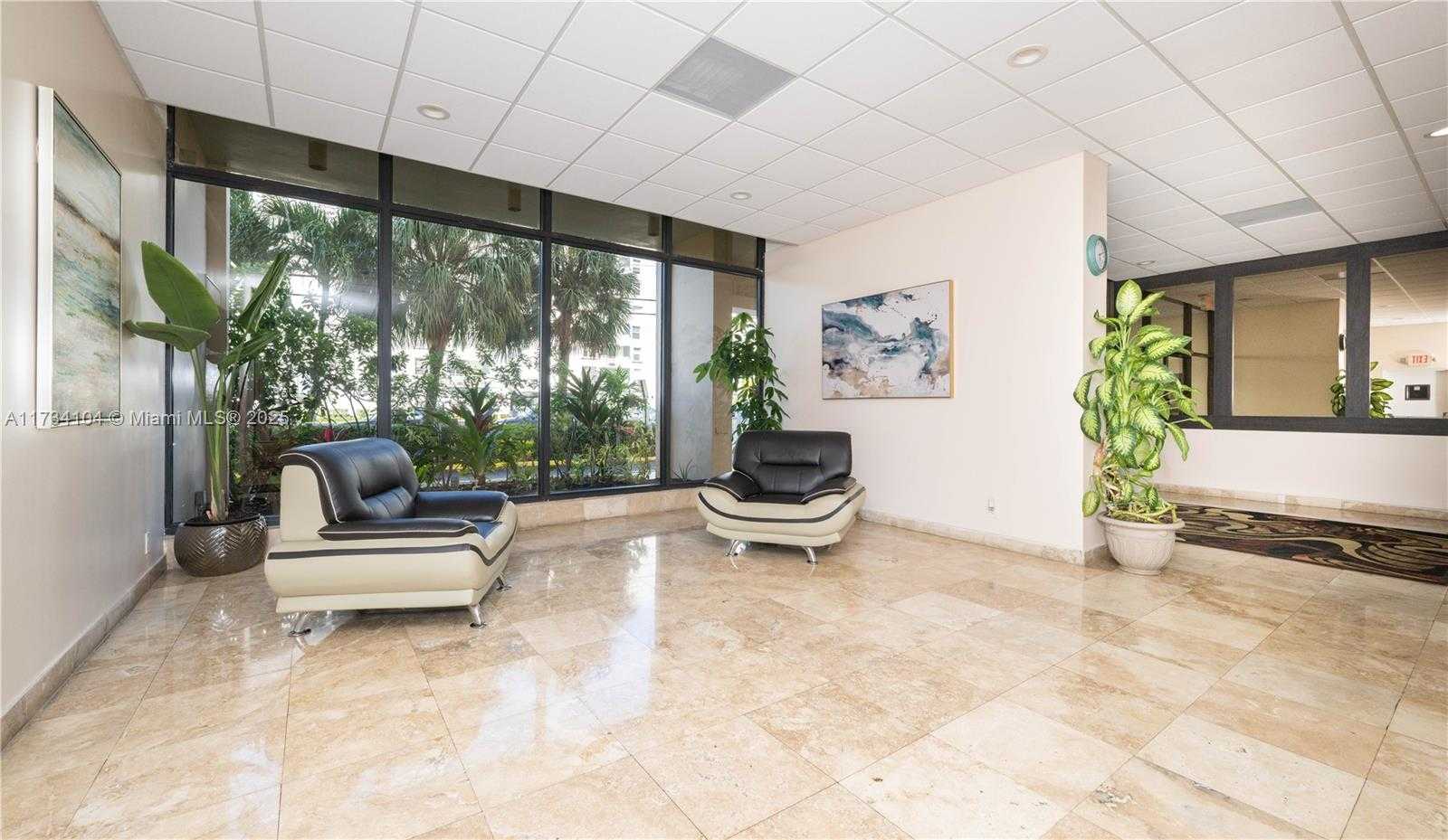 Small Image of 437 GOLDEN ISLES DR #8D, Hallandale Beach Number 36