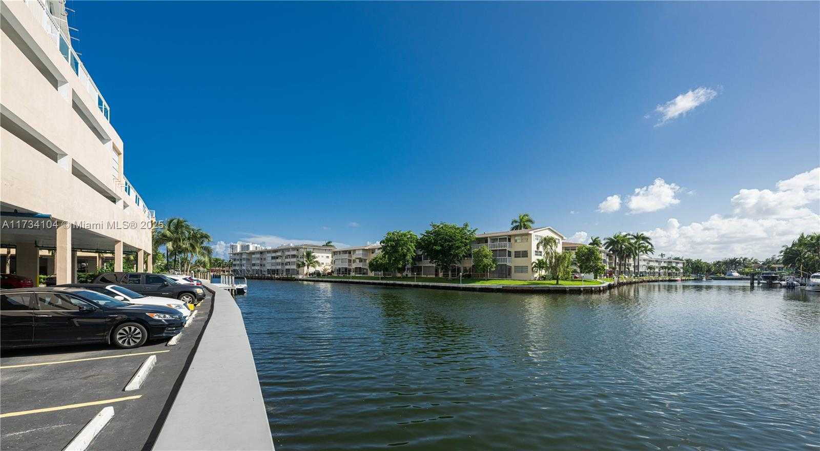 Small Image of 437 GOLDEN ISLES DR #8D, Hallandale Beach Number 51