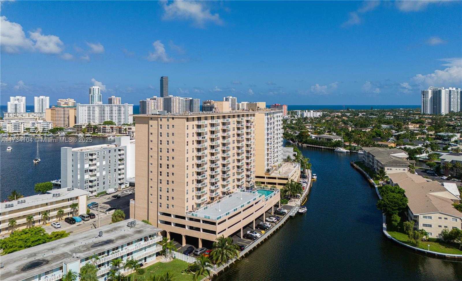 Small Image of 437 GOLDEN ISLES DR #8D, Hallandale Beach Number 52