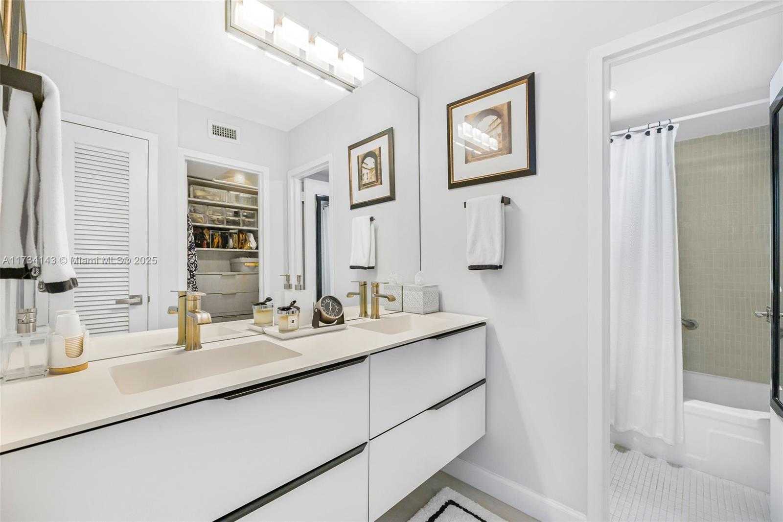 Small Image of 9511 COLLINS AVE #1008, Surfside Number 22