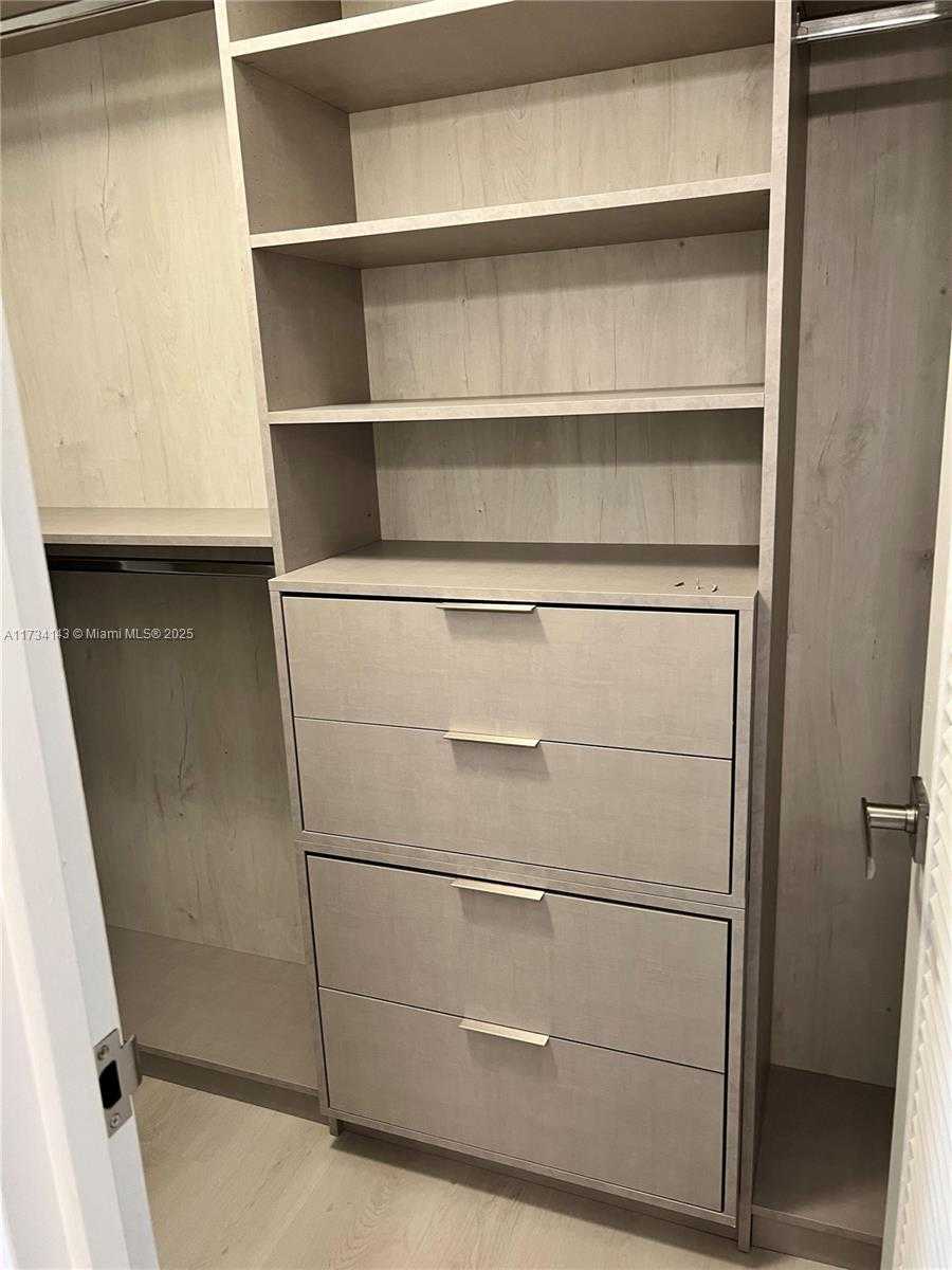 Small Image of 9511 COLLINS AVE #1008, Surfside Number 23
