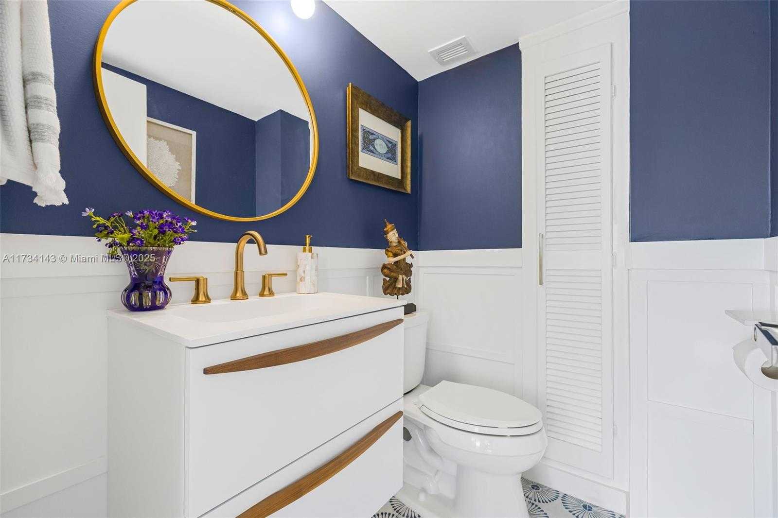 Small Image of 9511 COLLINS AVE #1008, Surfside Number 24
