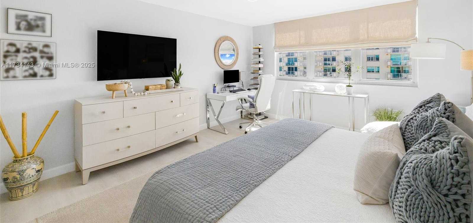 Small Image of 9511 COLLINS AVE #1008, Surfside Number 30